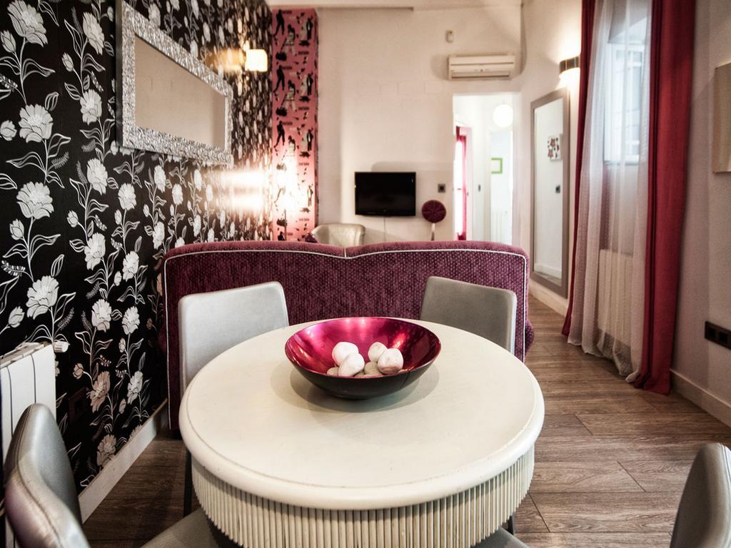 Singular Siete Revueltas Apartment Севиля Екстериор снимка