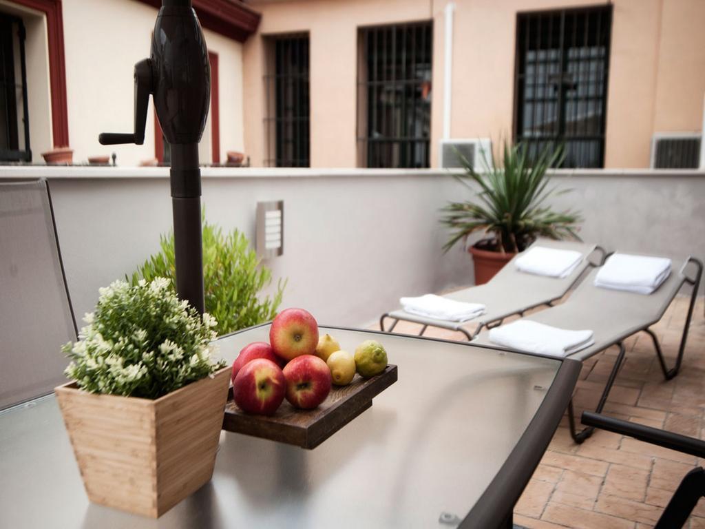 Singular Siete Revueltas Apartment Севиля Екстериор снимка
