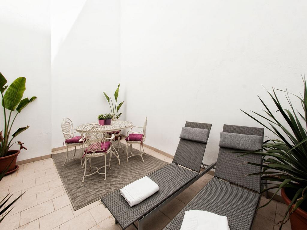 Singular Siete Revueltas Apartment Севиля Екстериор снимка