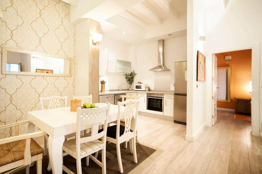 Singular Siete Revueltas Apartment Севиля Екстериор снимка