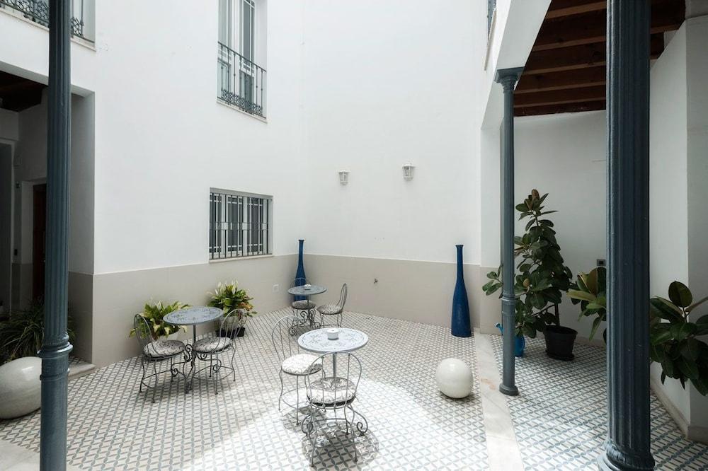 Singular Siete Revueltas Apartment Севиля Екстериор снимка