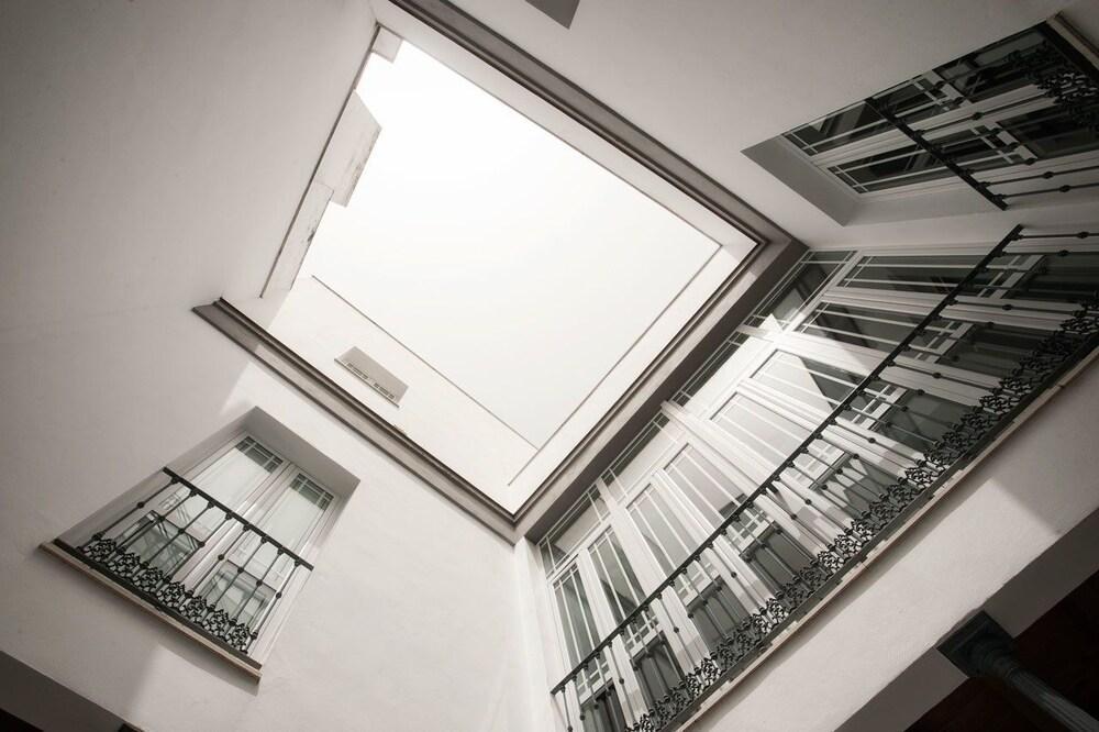 Singular Siete Revueltas Apartment Севиля Екстериор снимка